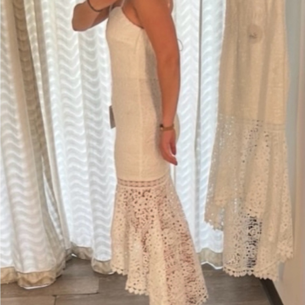 White lace dress - like new!
